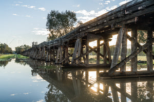 Old Bridge, Murrumbidgee River, Narrandera (BJ050R)